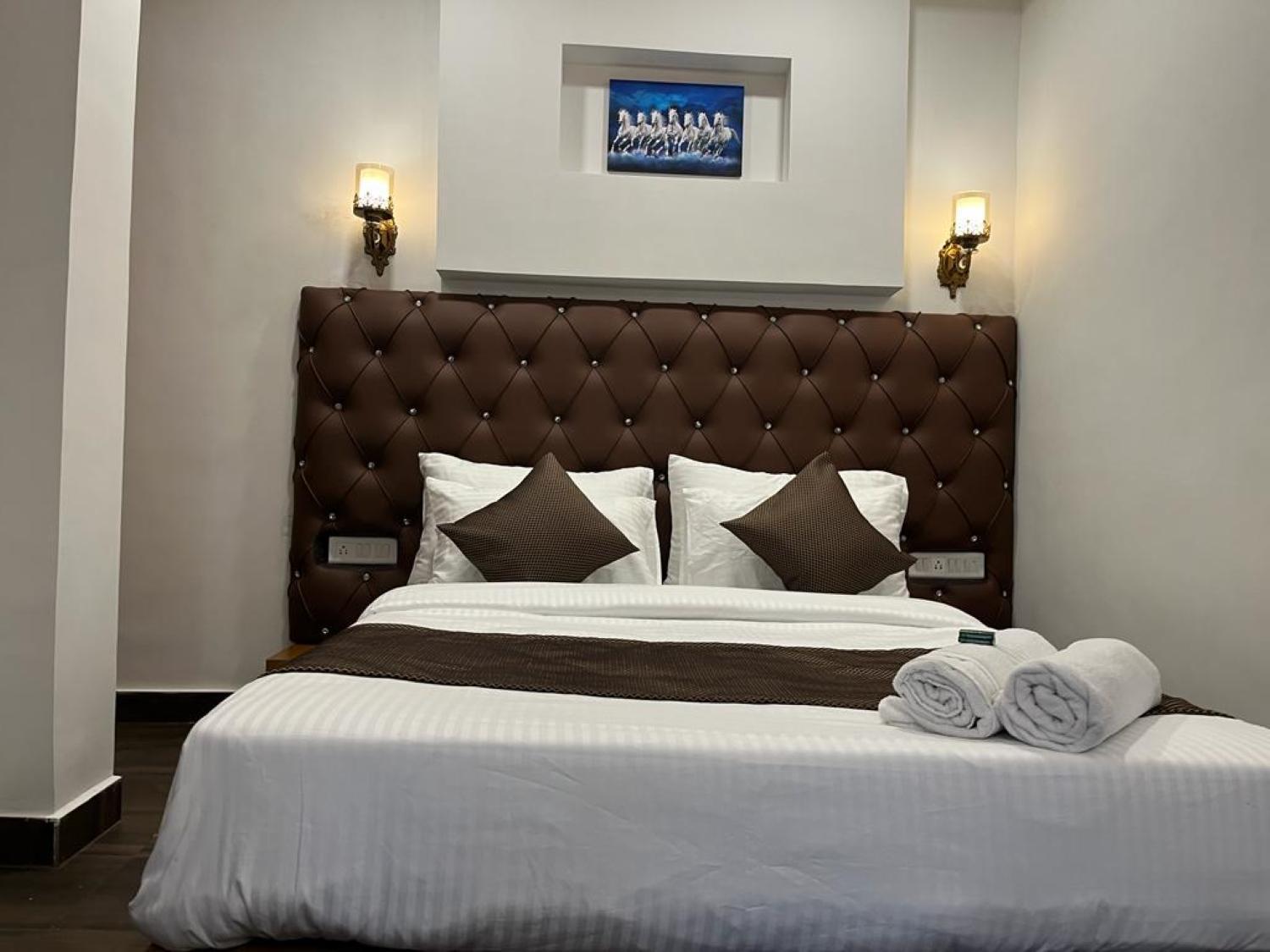 C P Cottage มหาบาเลชวาร์ ภายนอก รูปภาพ