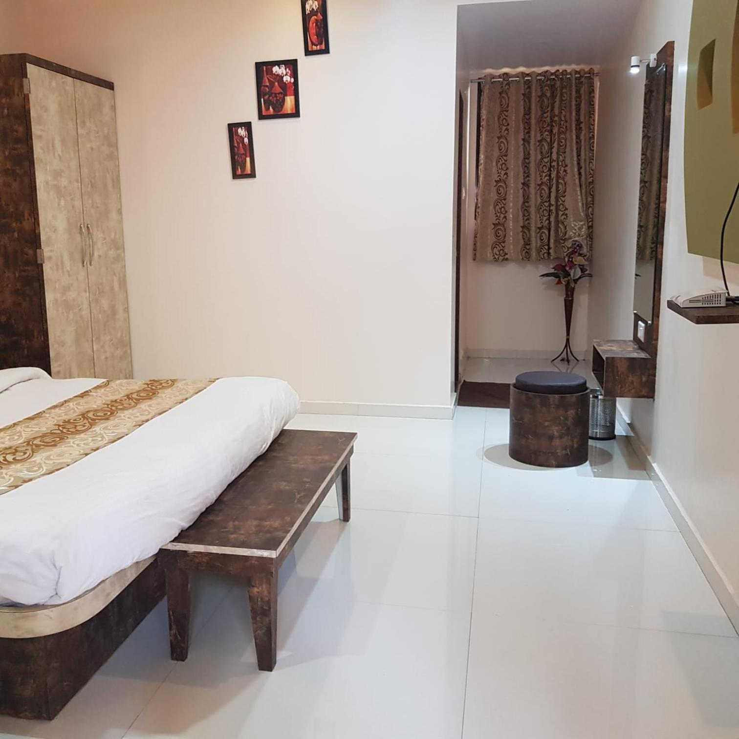 C P Cottage มหาบาเลชวาร์ ภายนอก รูปภาพ