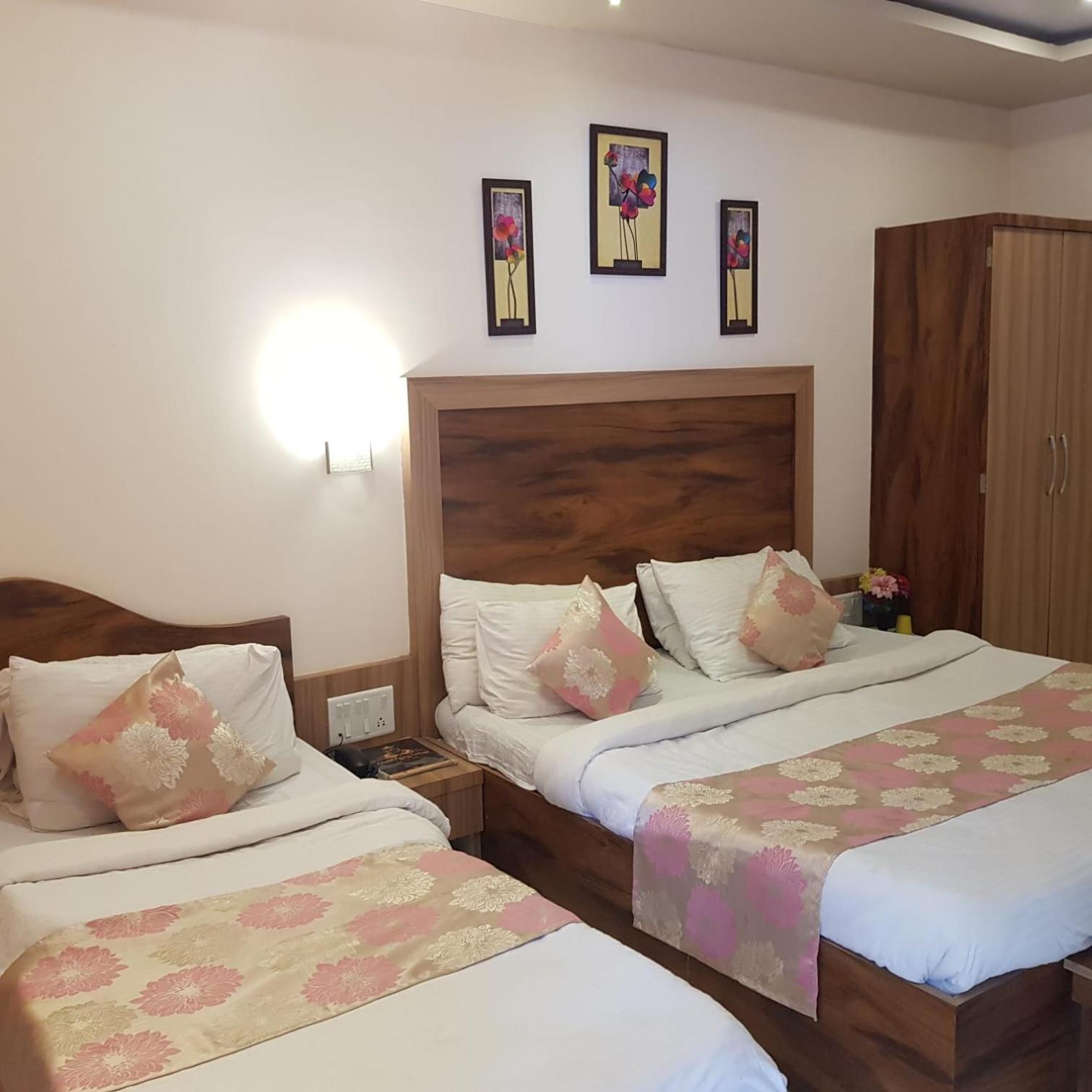 C P Cottage มหาบาเลชวาร์ ภายนอก รูปภาพ